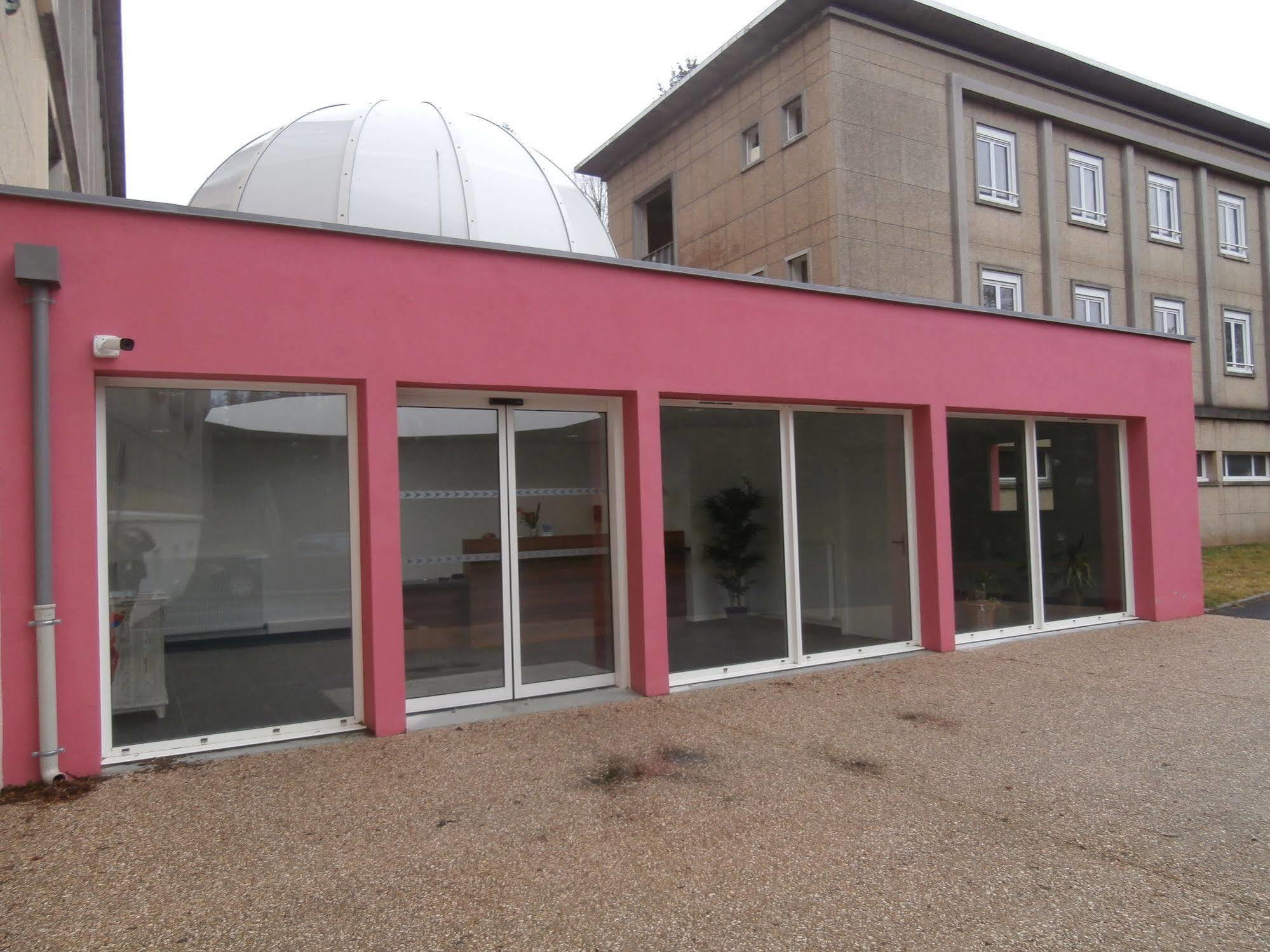 Résidence La Providence ZENAO Lisieux Exterior foto