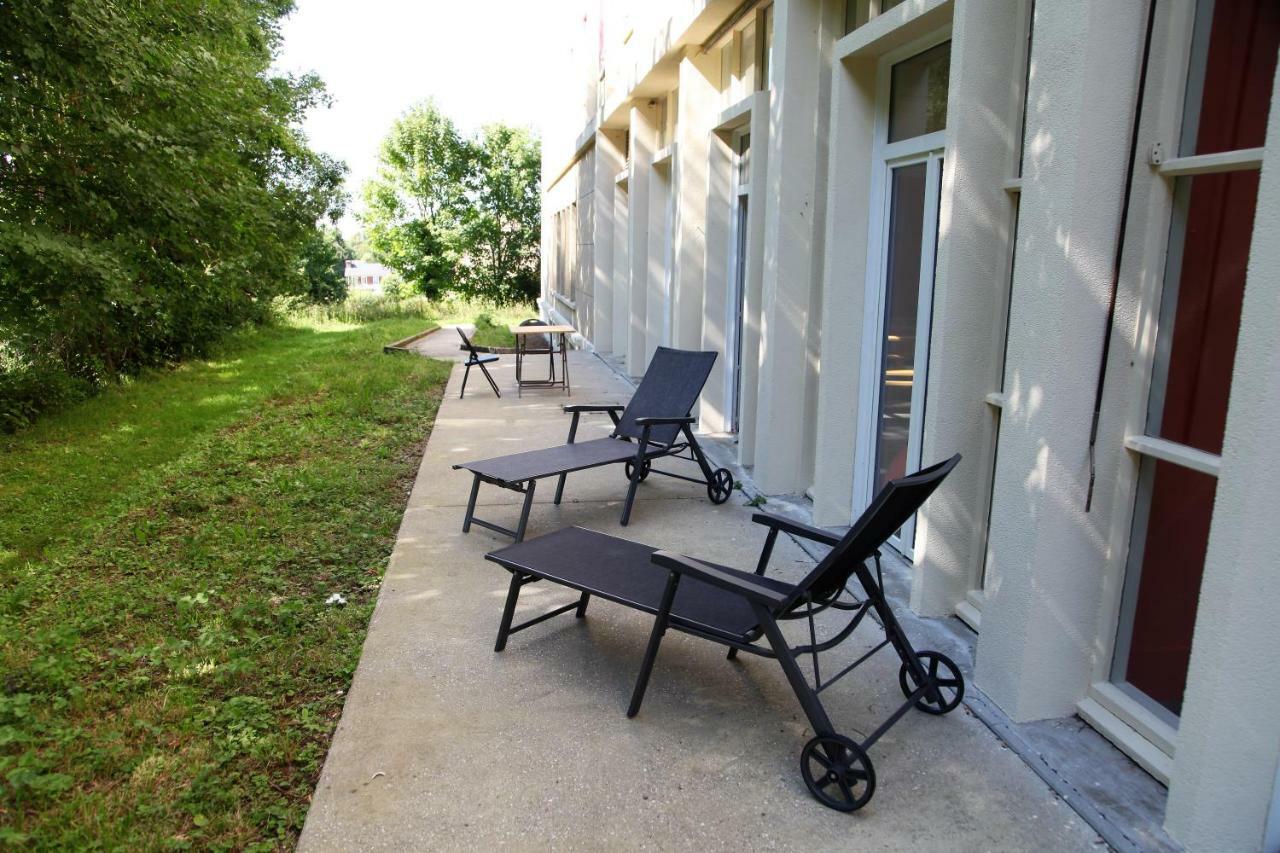 Résidence La Providence ZENAO Lisieux Exterior foto