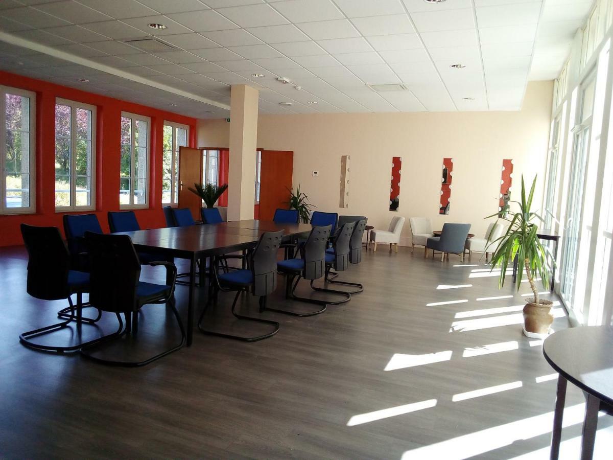 Résidence La Providence ZENAO Lisieux Exterior foto